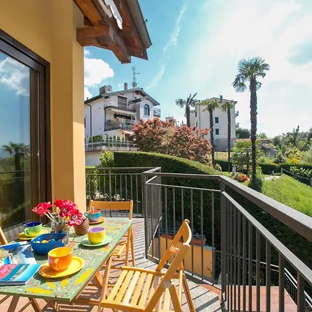 Appartamento Sleeps 5 Luino