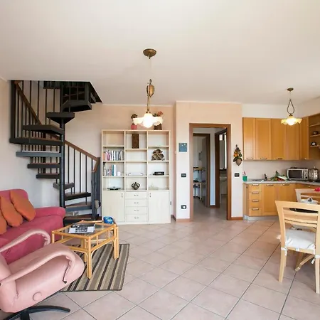 Sleeps 5 Appartamento *